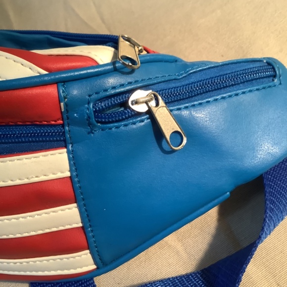 American flag Fanny pack Vegan Leather - Picture 5 of 6